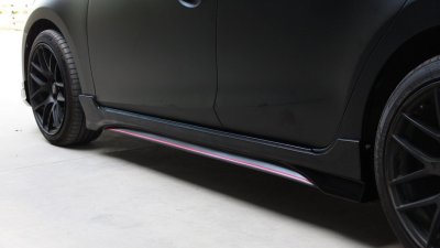 17 สเกิร์ตรอบคัน (V 2) ทรง Artimo-R (รุ่น 5 ประตู)