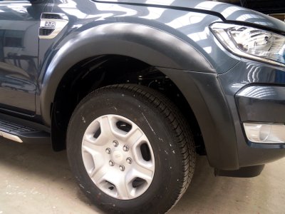 27 Fender Flares (V 1) Front