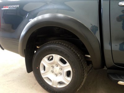 27 Fender Flares (V 1) Front