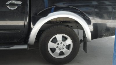 12 Fender Flare (Front) Double Cab