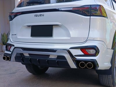 1 Body kits Mu-x 2024