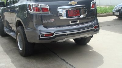 23 สเกิร์ตรอบคัน (V 2) ทรง Dubai แบบมีไฟ