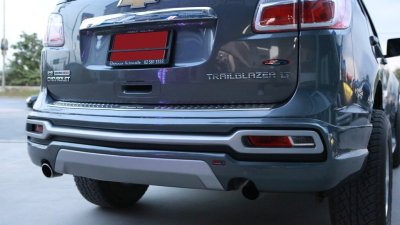 24 สเกิร์ตรอบคัน (V 3) ทรง Dubai2 แบบมีไฟ