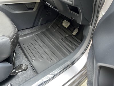 12 Car floor mats (5 pcs.) TOYOTA VELOZ 2022