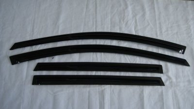 2 กันสาดข้างประตู