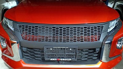 30 Front Grill (V 1)