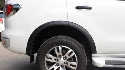 31 คิ้วล้อ (V 3) ทรงเล็ก (3 นิ้ว)