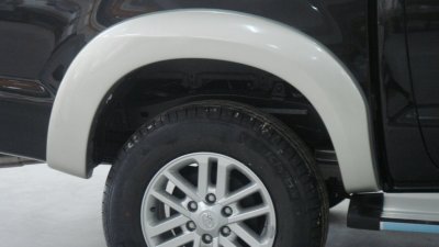 29 คิ้วล้อ ทรงห้าง ขนาด 6 นิ้ว