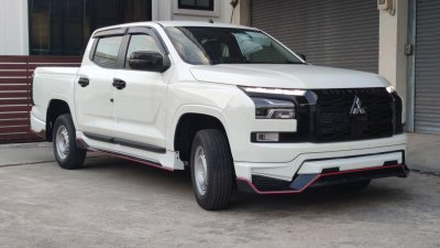 4 SKIRT (รอบคัน) TRITON 2023 (8 ชิ้น) ทรง ARTIMO  มี (รุ่นแค๊บ) และ (รุ่น 4 ประตู)