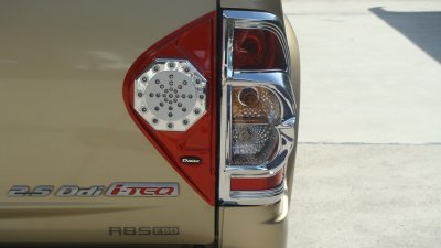 31 เสริมไฟเบรคท้าย