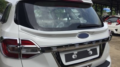 19 สปอยเลอร์หลัง