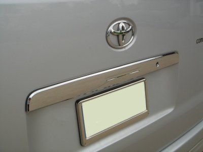 35 คิ้วฝากระโปรงท้าย