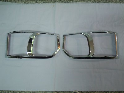 3 ครอบไฟหน้า