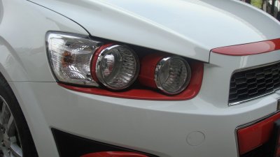 3 Head Lamp Cover (Chrome) 6 pcs