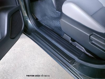 10 Scuff Plate  TRITON 2023