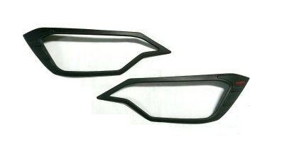 5 Tail lamp cover (Top) LED Black plastic ISUZU DMAX (YEAR 2023)