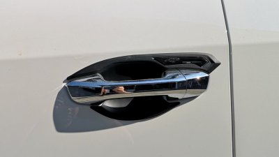 3 Door Handle Inner