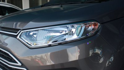 3 ครอบไฟหน้า