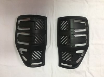 40 Tail Lamp Cover (V 2) matt black