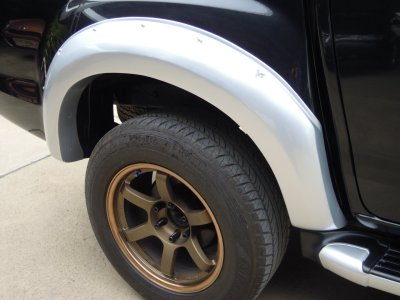 21 Front-Fender-Flares-V 2-with-Nuts