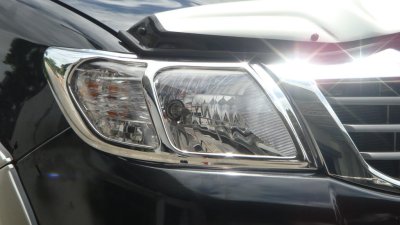 4 ครอบไฟหน้า