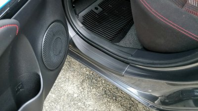 4 Front Scuff Plate