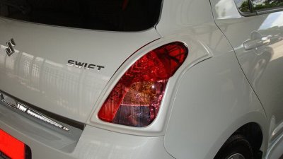 4 ครอบไฟท้าย