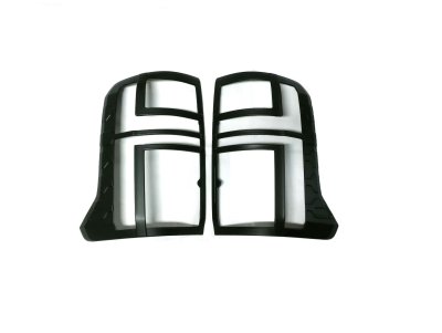 18 Tail lamp Cover TRITON 2023