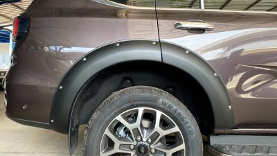 12 คิ้วล้อ Fender Flares Rear (V.5)