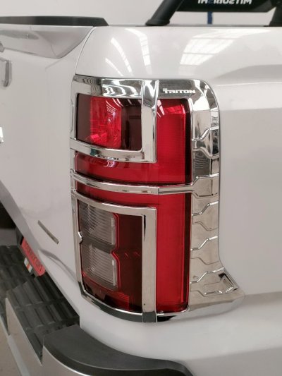 18 Tail lamp Cover TRITON 2023