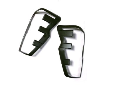 8 ครอบไฟ (ท้าย) DMAX 2023 (รุ่นรองTOP) สำหรับรถรุ่นไฟ  Incandescent