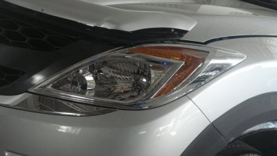 4 ครอบไฟหน้า