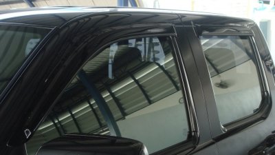 4 กันสาดข้างประตู (เล็ก)