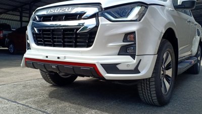 52 สเกิร์ตหน้า (4WD) 4dr (ทรง Artimo) V 1