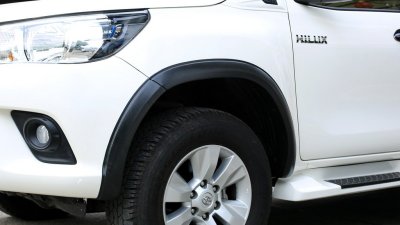 51 คิ้วล้อ (V.8)