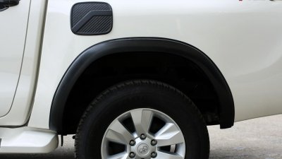 51 คิ้วล้อ (V.8)