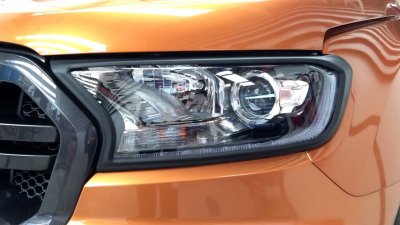 62 Head Lamp Cover (V 3)