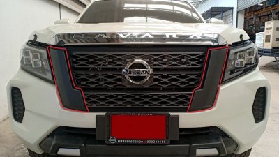 5 Front Grill Trim