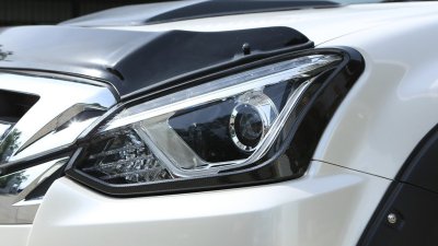 5 ครอบไฟหน้า