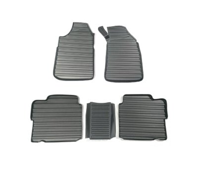 31 Car floor mats FORTUNER 2006-2014