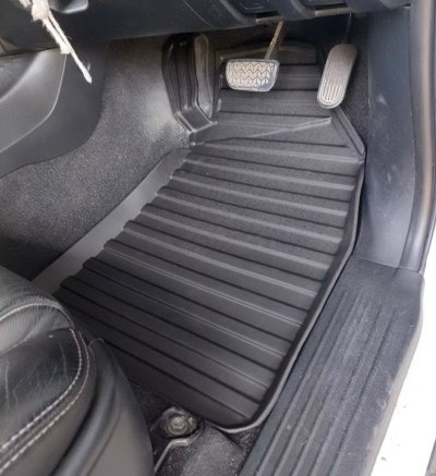 31 Car floor mats FORTUNER 2006-2014