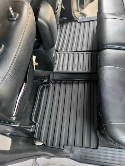 46 ถาดปูพื้นเข้ารูปรถยนต์ (5 ชิ้น) FORTUNER 2006-2014