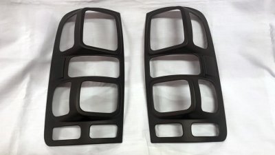 6 Tail Lamp Cover (Built-in Black)