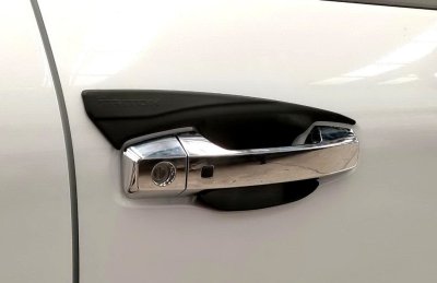 20 Door Handle Inner TRITON 2023