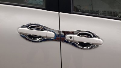 5 Door Handle Inner