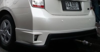 5 สเกิร์ตรอบคัน ทรง Tommy Kaira Style (ปี 2010-2011)