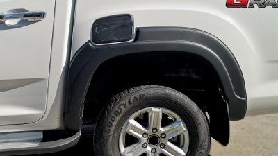 7 คิ้วล้อ (V 1)