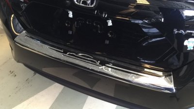 6 Rear Bumper Step Cover