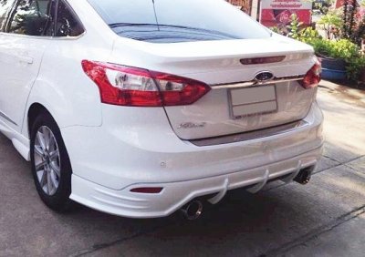 7 Rear Skirt (4 Door)