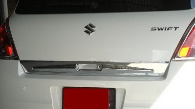 7 คิ้วฝากระโปรงท้าย